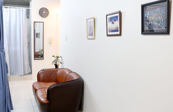 本町でメンズ脱毛をお探しなら、安い，予約制サロン。ラヴィアンローズオム本町店！