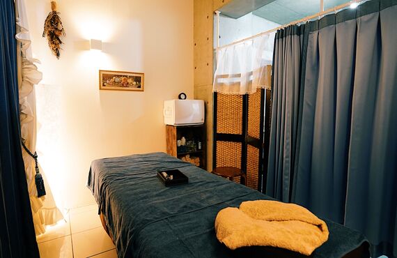 本町，堺筋本町でメンズ脱毛をお探しなら、安い，完全予約制サロン。ラヴィアンローズオム本町店！